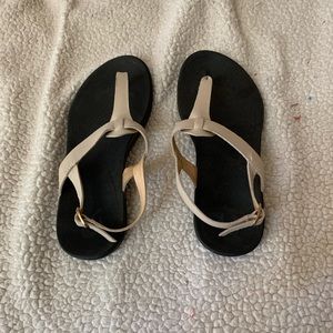 Olukai Women Sandals